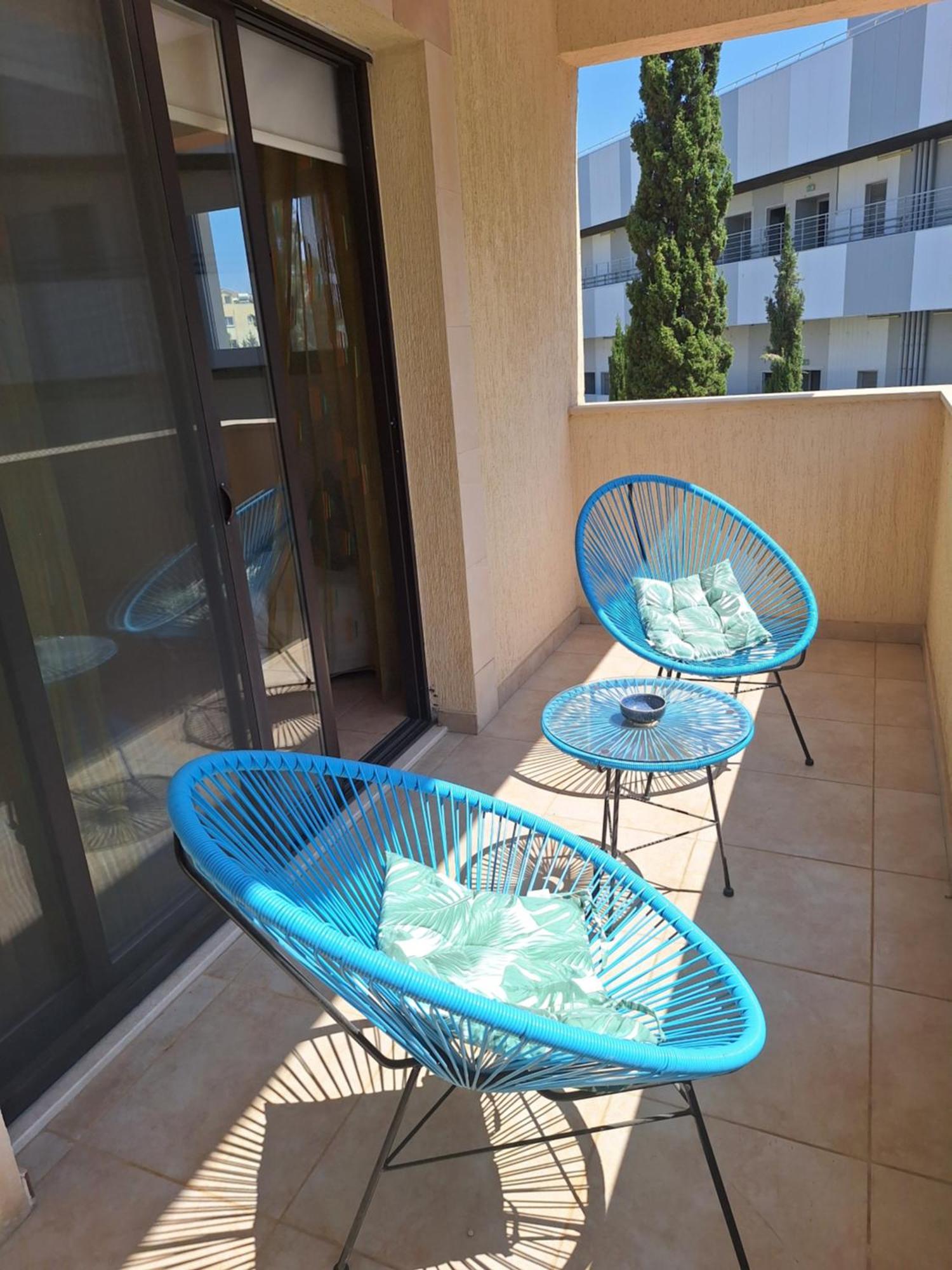 Pool Side 2 Bedroom Queens Gardens Complex Apartman *